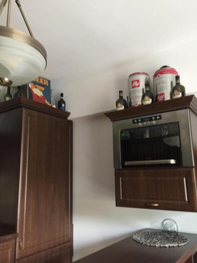 Apartman-Donau Tát Eksteriør billede