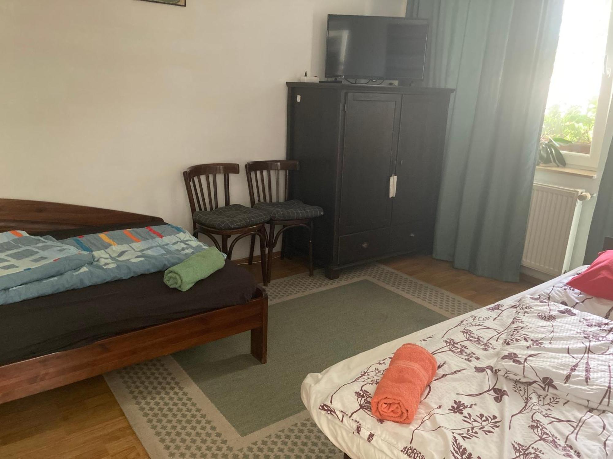 Apartman-Donau Tát Eksteriør billede