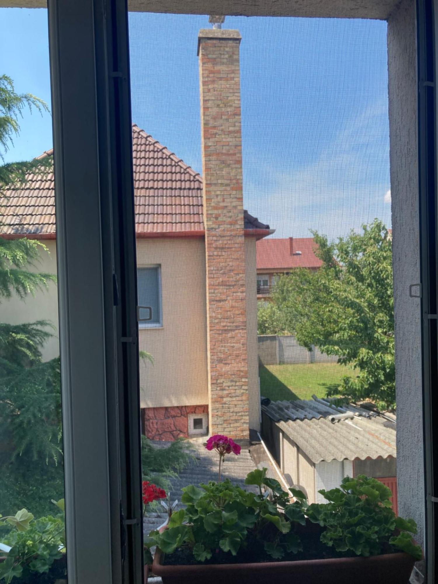 Apartman-Donau Tát Eksteriør billede